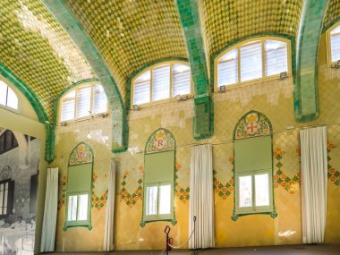 Ayrıntı, Sant Pau Hastanesi windows ve tavan