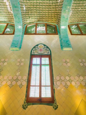 Sant Pau Hastanesi windows detay