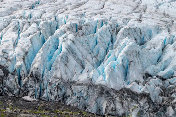 Nieve azul y hielo en el glaciar Worthington, Alaska, Estados Unidos Imagen de archivo