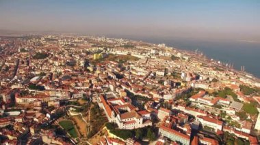 Panoramik manzaralı kale Sao Jorge Lizbon anteni