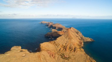 Ada Ilheu da Cevada mı Farol - Madeira en Doğu noktası - görünüm Ponta Furado