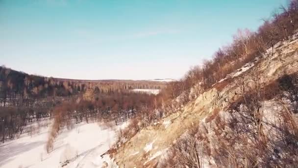 Montagne Urali e foresta primaverile, Bashkortostan Russia — Video Stock