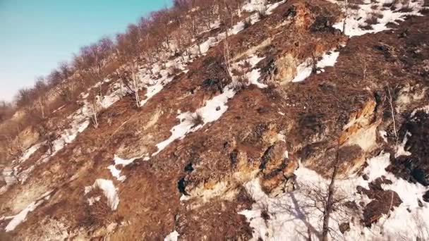 Montagne Urali e foresta primaverile, Bashkortostan Russia — Video Stock