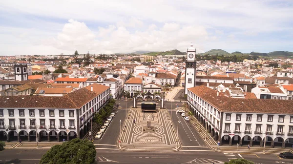 Luftaufnahme der Praca da Republica in Ponta delgada, Azoren, Portugal. — Stockfoto