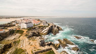 Baleal naer Peniche Batı Sahili Portekiz okyanusun kıyısında ada