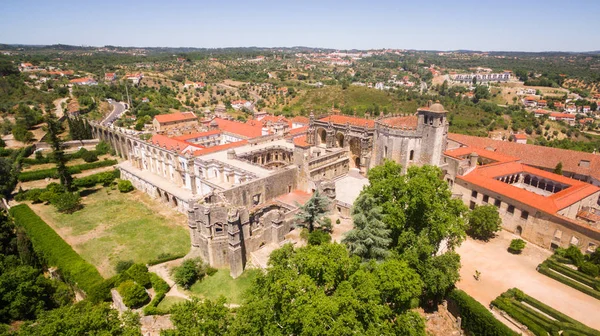 Portekiz, Tomar 'daki İsa Manastırı' nın havadan görünüşü