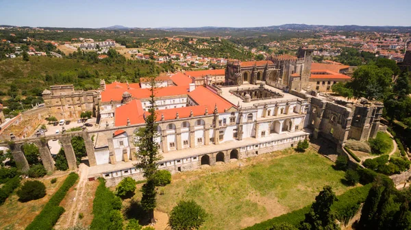 Portekiz, Tomar 'daki İsa Manastırı' nın havadan görünüşü