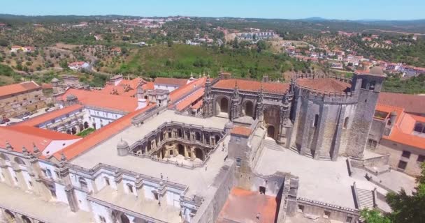 Flygfoto av klostret Kristi kloster i Tomar, Portugal — Stockvideo