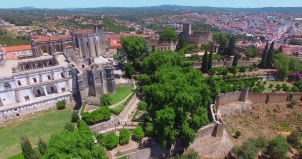 Widok z lotu ptaka na klasztor Chrystusa w Tomar, Portugalia — Wideo stockowe