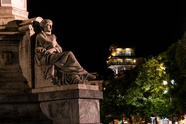 Sütun Pedro IV Rossio Meydanı, Pedro IV Meydanı, Praça de D. Pedro IV şehir Lizbon gece, Portekiz