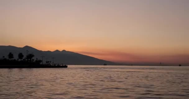 Coucher de soleil à Izmir, Turquie sur la mer Noire timelapse — Video