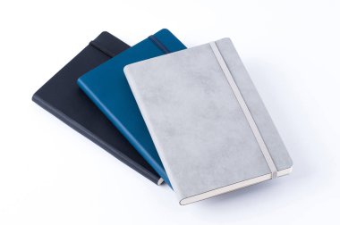 Beyaz arka plan üzerinde izole deri Notebook ,