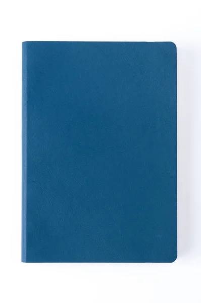 白い背景で隔離の水色の革ノート — ストック写真