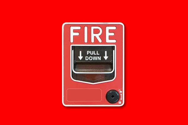 Interruptor de alarme de incêndio na parede vermelha . — Fotografia de Stock
