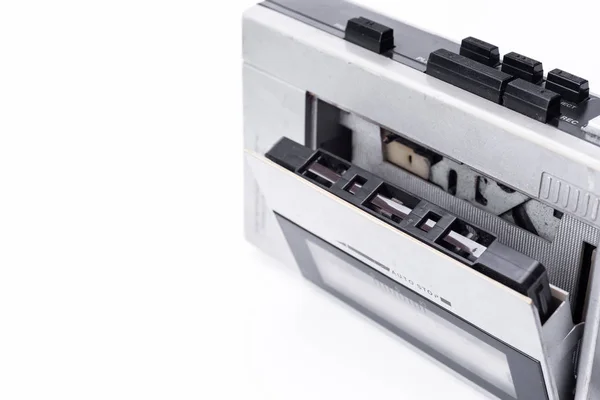 Cassette reproductor de cinta Fondo blanco — Foto de Stock