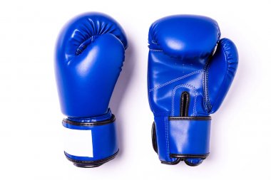 Boks eldivenleri beyaz arkaplanda izole edildi.