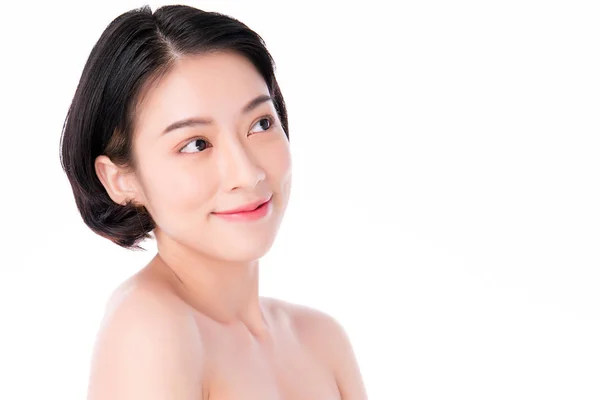 Beautiful Young Asian Woman with Clean Fresh Skin. Face care, Facial treatment, on white background, Beauty and Cosmetics Concept — Stock Photo, Image