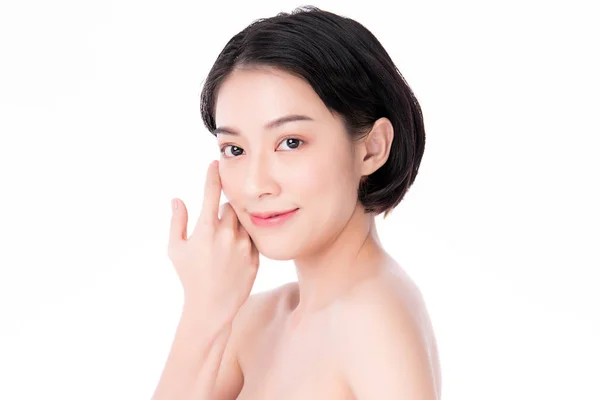 Porträt schöne junge Asiatin saubere frische nackte Haut Konzept. asiatische Mädchen Schönheit Gesichtspflege und Gesundheit Wellness, Gesichtsbehandlung, perfekte Haut, natürliches Make-up, auf weißem Hintergrund. — Stockfoto