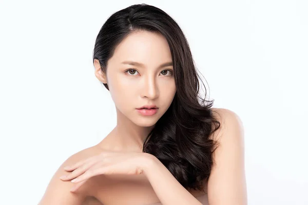 Portrait beautiful young asian woman clean Portrait beautiful young asian woman clean fresh bare skin concept. Asian girl beauty face skincare and health wellness, Facial treatment, Perfect skin, Natural makeup, on white background. bare skin conce — 스톡 사진