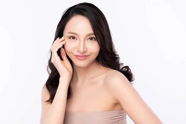 Portrait beautiful young asian woman clean fresh bare skin concept. Asian girl beauty face skincare and health wellness, Facial treatment, Perfect skin, Natural makeup, on white background. — Stock Photo, Image