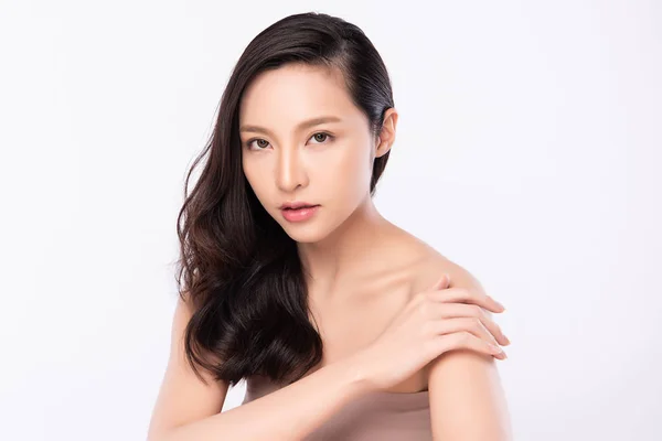 Portrait beautiful young asian woman clean fresh bare skin concept. Asian girl beauty face skincare and health wellness, Facial treatment, Perfect skin, Natural makeup, on white background. — Stock Photo, Image