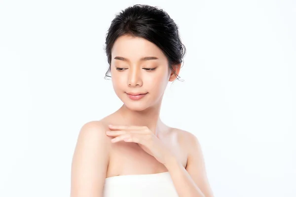 Belle Jeune Femme Asiatique Avec Peau Fraîche Propre Soins Visage — Photo