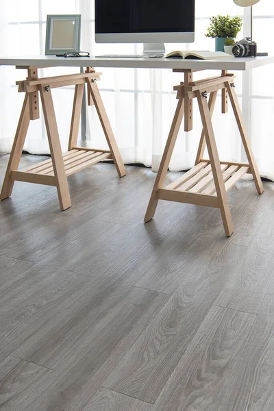 Modern Interior Comfortable Workplace Wooden Table Beautiful Computer Wood Floor — Stock Photo, Image