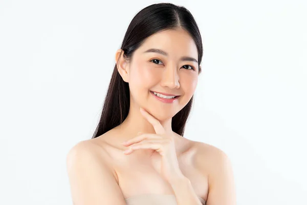 Güzel Genç Asyalı Bir Kadın Temiz Yüzüne Yeni Sağlıklı Bir — Stok fotoğraf