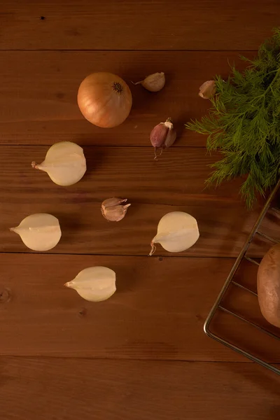 Gebakken aardappelen en specerijen — Stockfoto