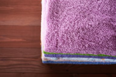 birçok havlu üstten görünüm yığını yığılmış