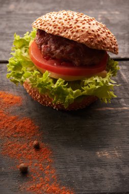 Hamburger ahşap tablo