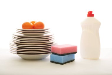 deterjan beyaz bir arka plan üzerinde yemekler için