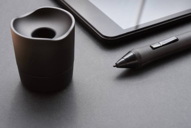kalem grafik tablet ve bunun için tutucu