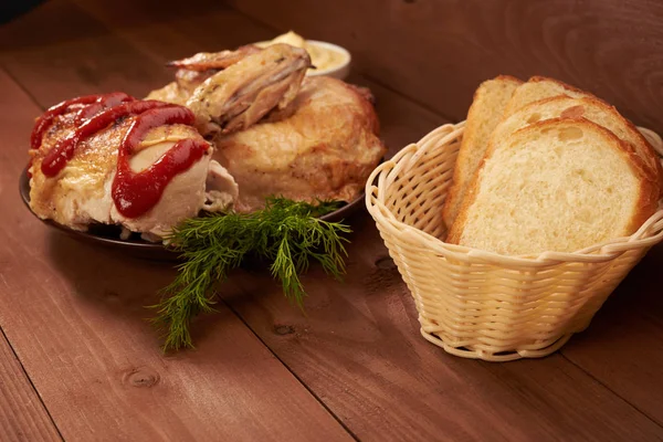 Ketçap ile ızgara et