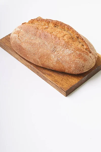 Roggenbrot isoliert — Stockfoto