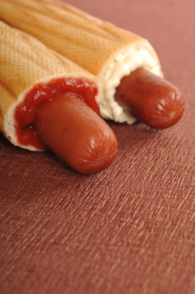 Twee hotdogs — Stockfoto