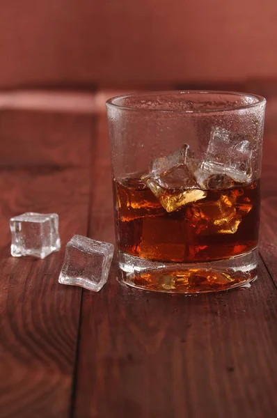 Whisky con hielo — Foto de Stock