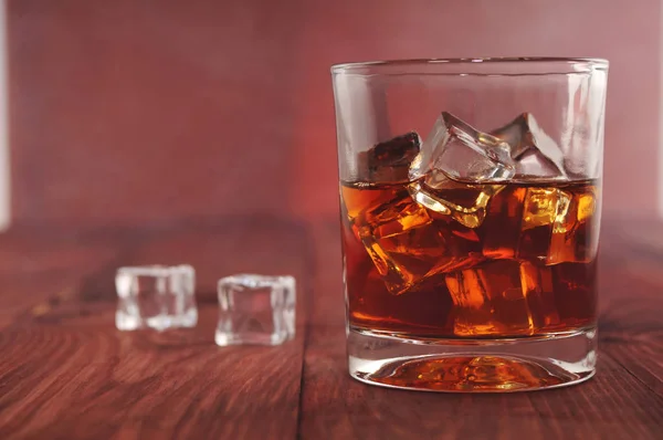 Whisky con hielo — Foto de Stock