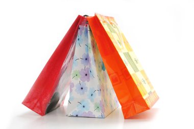 Renkli Kağıt poşetler izole