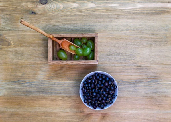 Uvas y moras —  Fotos de Stock