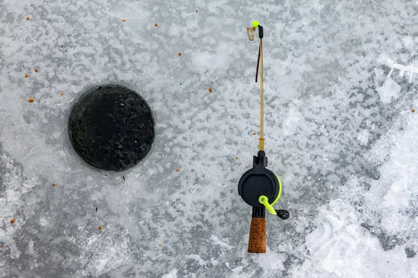 Την αλιεία στον πάγο — Φωτογραφία Αρχείου