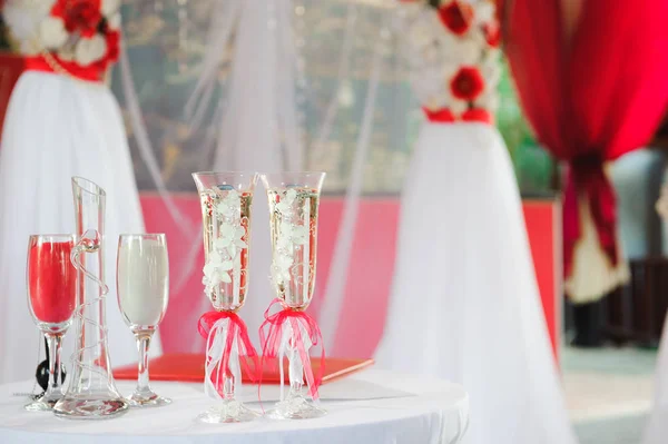 wedding ceremony decoration, wedding glasses
