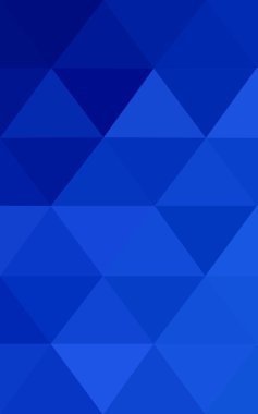 Üçgenler ve degrade origami tarzı oluşur mavi köşeli tasarım deseni.