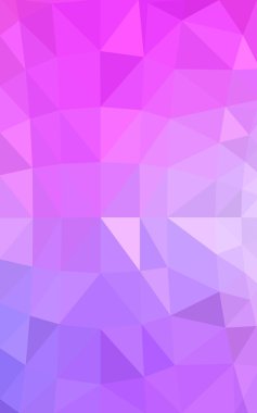 Üçgenler ve degrade origami tarzında oluşan hafif pembe poligonal tasarım deseni