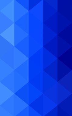 Üçgenler ve degrade origami tarzında oluşan ışık mavi köşeli tasarım deseni