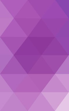 Hafif mor kenarlı tasarım deseni. Origami tarzı degrade üçgenler oluşur.