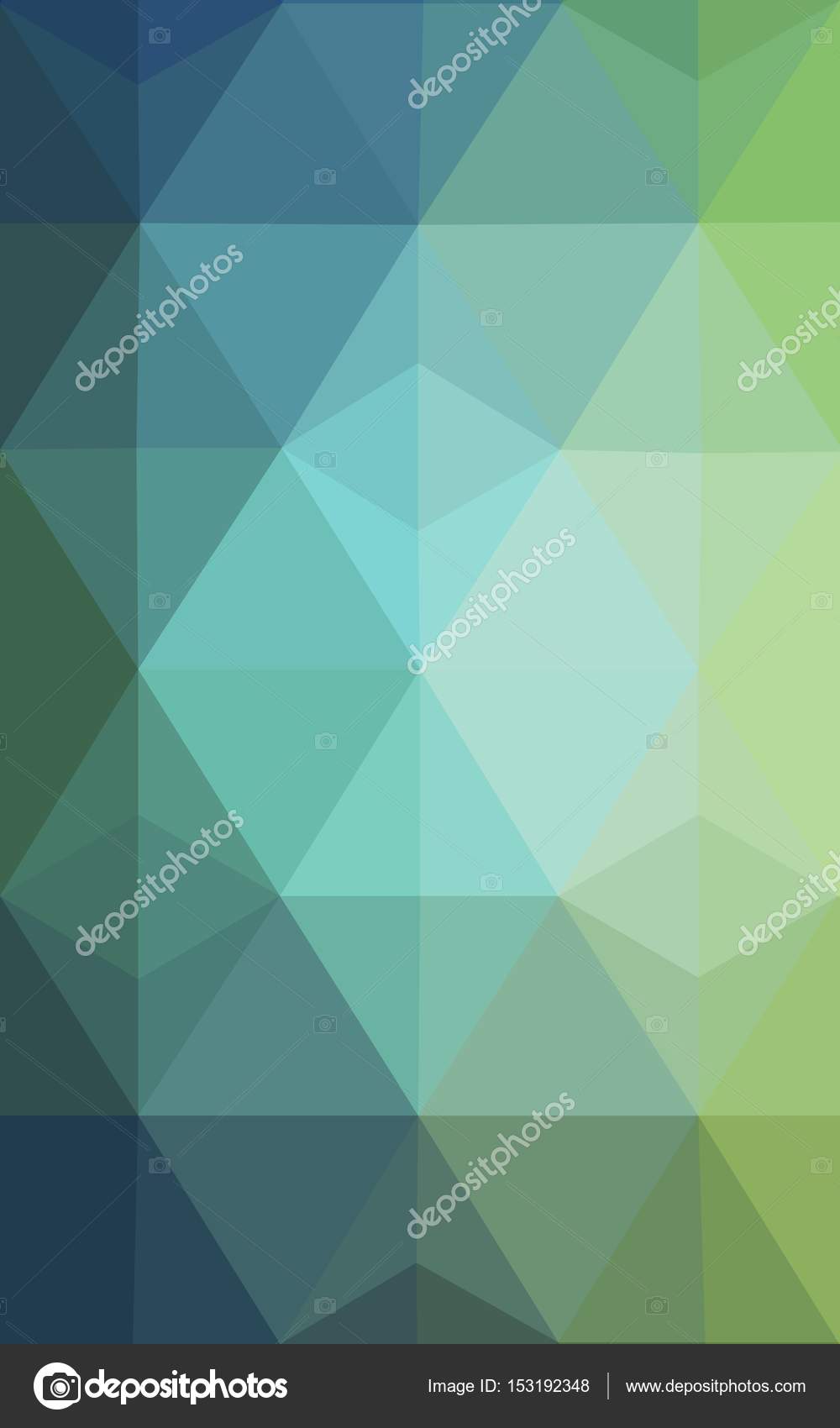 浅蓝色 绿色三角形马赛克背景与折纸样式的透明胶片 图库照片 C Smaria
