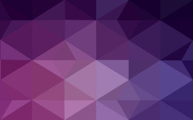 Koyu pembe vektör poligonal tasarım deseni. Origami tarzı degrade üçgenler oluşur.