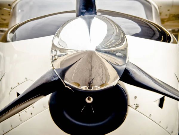 Propellervliegtuig Glanzende Details — Stockfoto