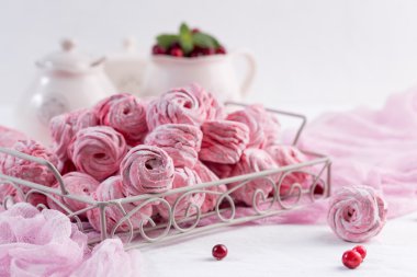 Noel tatili sırasında diyet tatlılar. Marshmallow, kızılcık a muamele etmek. Sağlıklı beslenme.